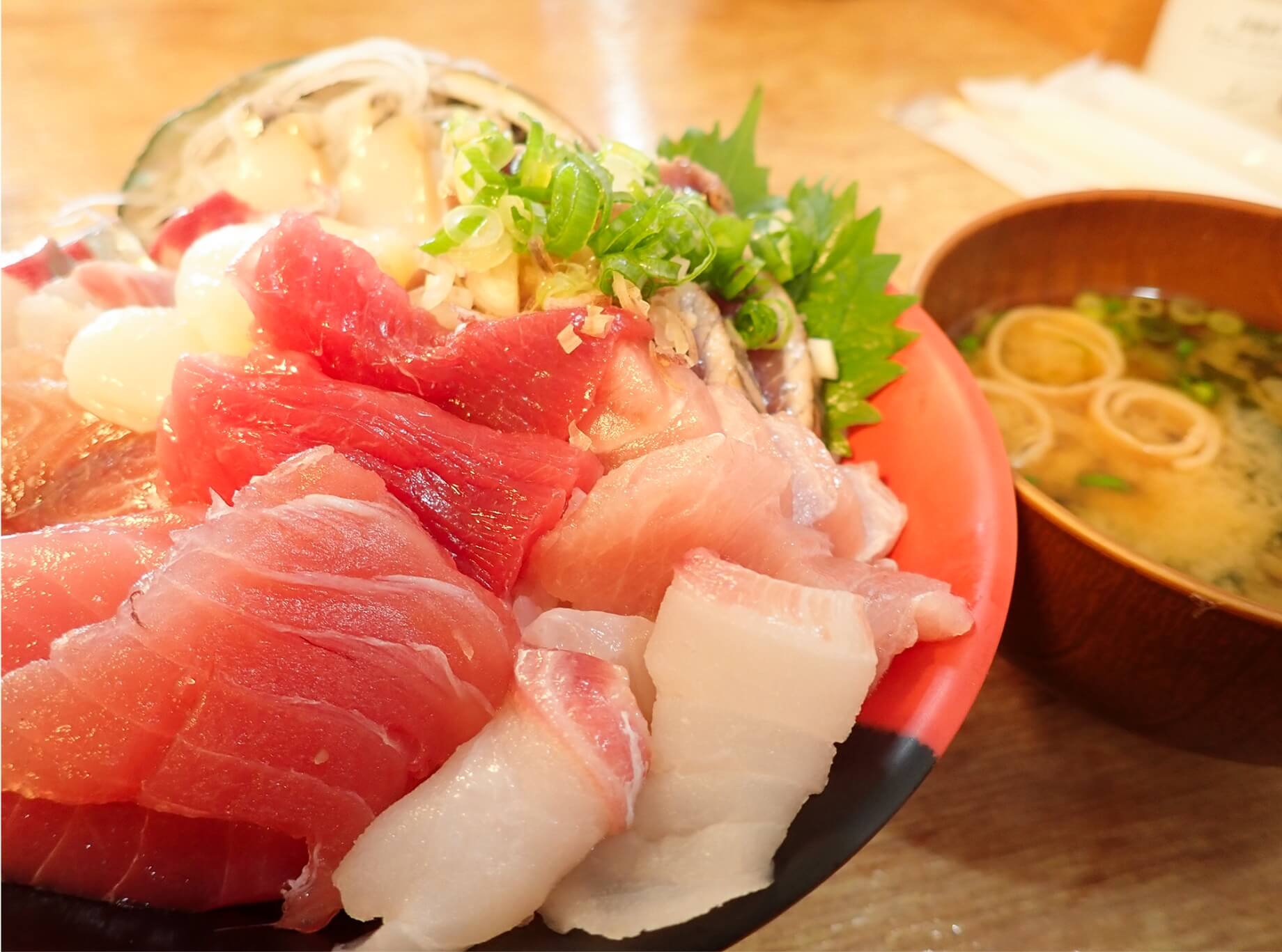 Seafood served at Fisherman’s Wharf Shirahama