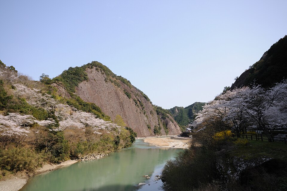 2008年撮影、古座川と一枚岩の景色