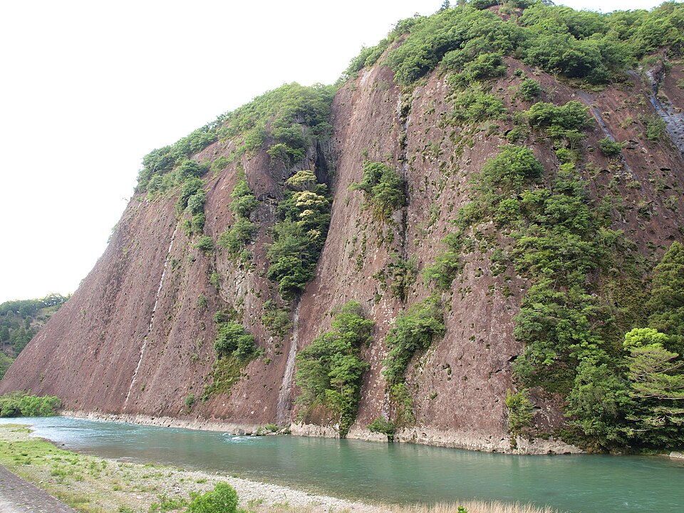2009年撮影、一枚岩と古座川