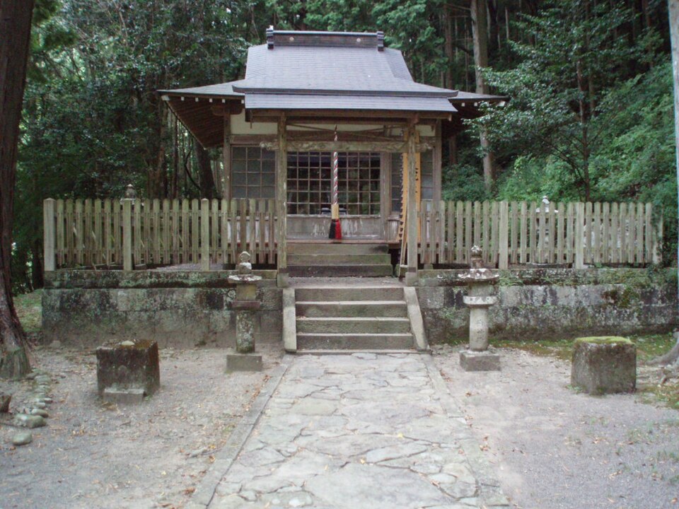 Takijiri shrine exterior in 2006