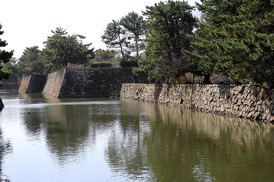 和歌山城の堀と石垣